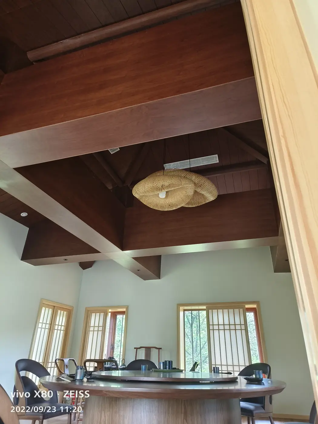 碑林区兴庆公园内日式料理420㎡松木烤漆全屋定制图片4