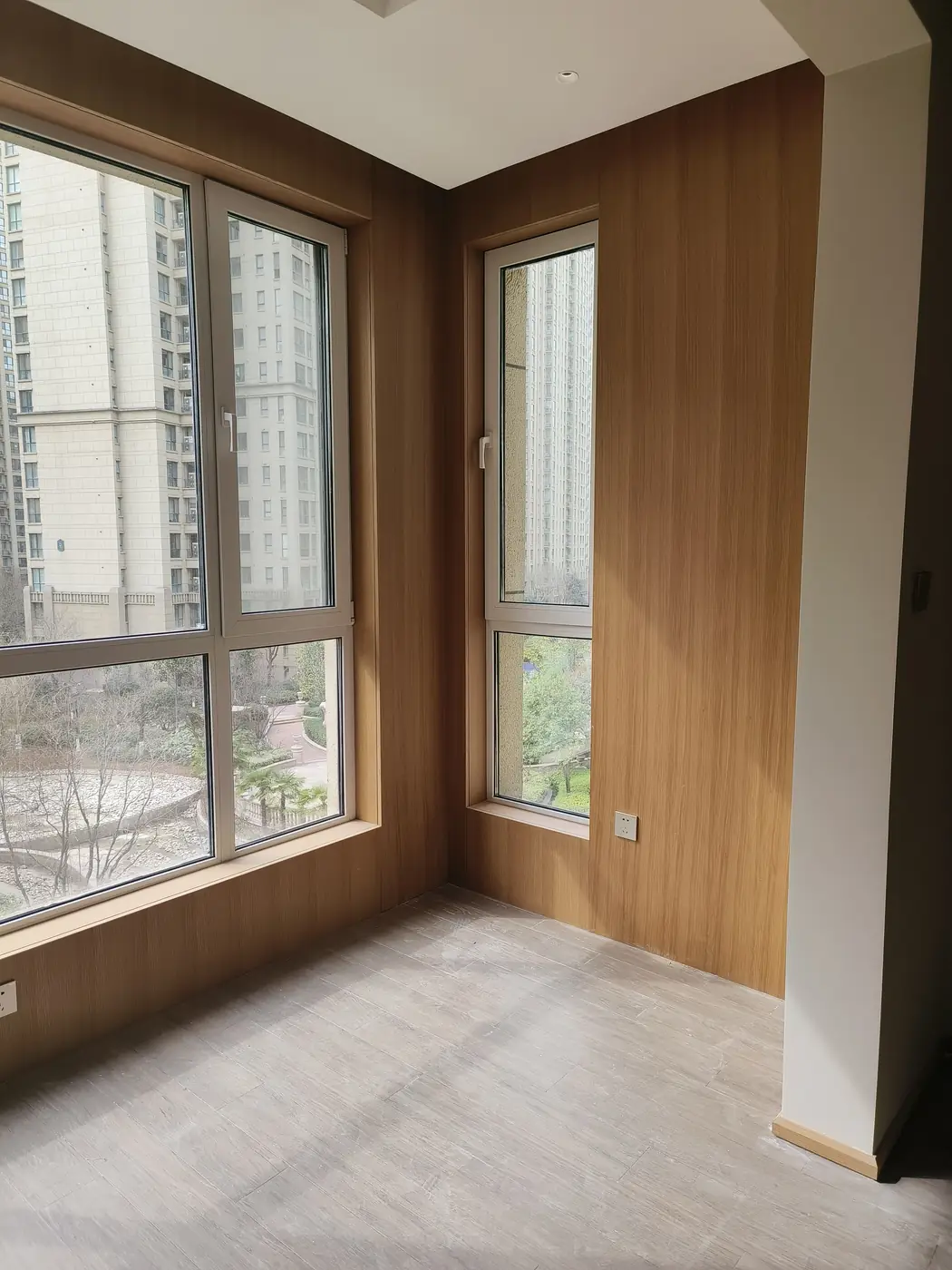 雁塔区海德堡219㎡实木多层板贴橡木木皮烤漆全屋定制图片2